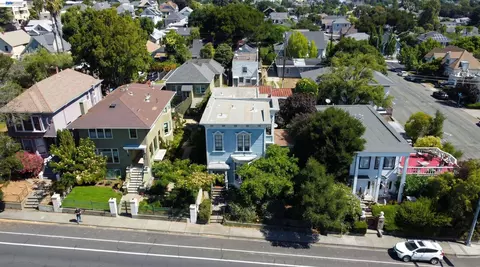 View/Area - 834 Georgia St, Vallejo, CA 94590 photo 2 of 4