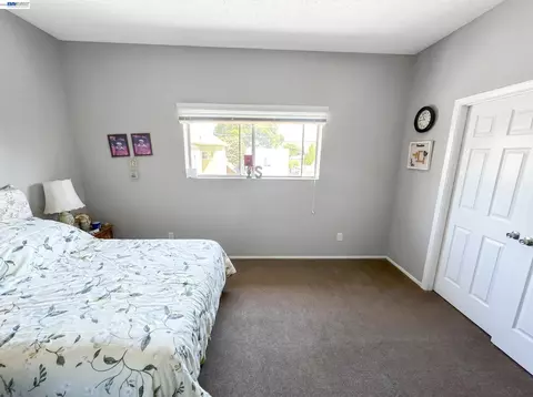 Bedroom - 834 Georgia St, Vallejo, CA 94590 photo 2 of 5