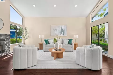 701 Ironwood Rd, Alameda, CA 94502