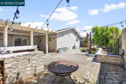 Exterior - 6844 Lancaster Rd, Dublin, CA 94568 photo 9 of 10