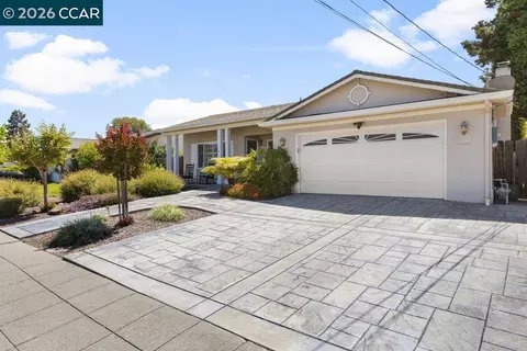 Exterior - 6844 Lancaster Rd, Dublin, CA 94568 photo 2 of 10