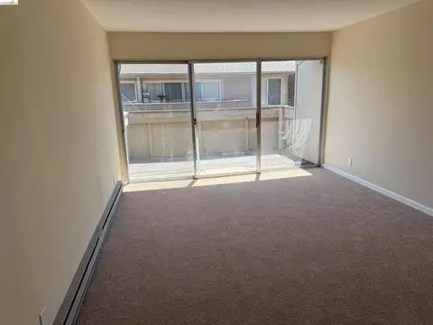 260 Industrial Pkwy #38, Hayward, CA 94544