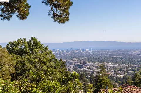 View/Area - 706 Hilldale Ave, Berkeley, CA 94708 photo 12 of 12