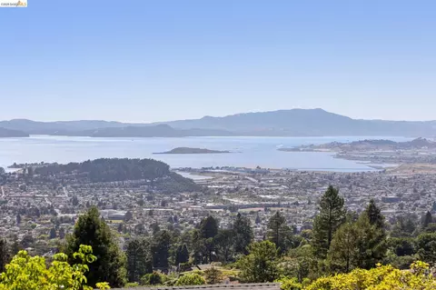View/Area - 706 Hilldale Ave, Berkeley, CA 94708 photo 7 of 12