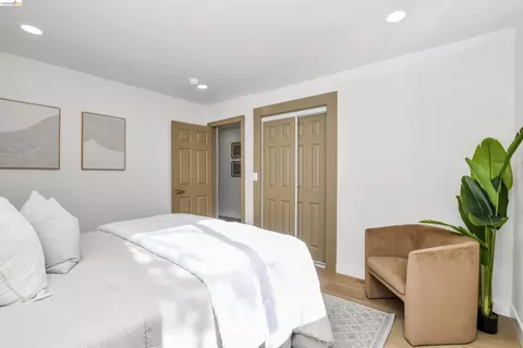 Bedroom - 263 Morello Ave, Martinez, CA 94553 photo 4 of 5