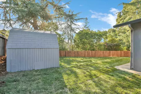 Exterior - 263 Morello Ave, Martinez, CA 94553 photo 3 of 4