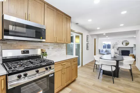 Kitchen - 263 Morello Ave, Martinez, CA 94553 photo 1 of 2