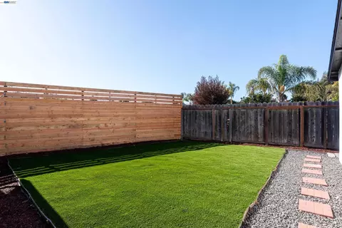 Exterior - 36347 Colbert Pl, Newark, CA 94560 photo 14 of 19
