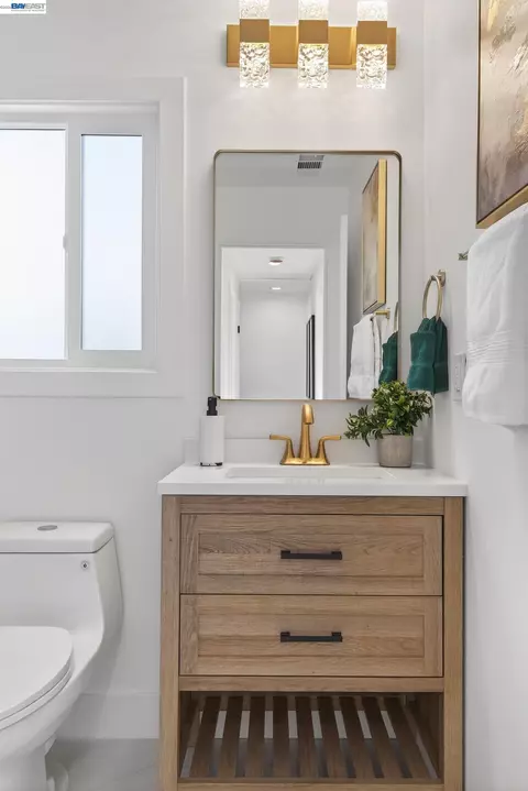 Bath - 36347 Colbert Pl, Newark, CA 94560 photo 5 of 7