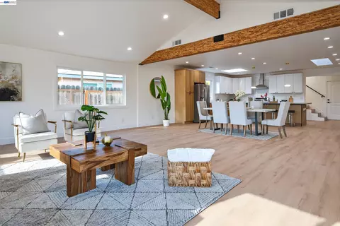 Living - 36347 Colbert Pl, Newark, CA 94560 photo 6 of 7