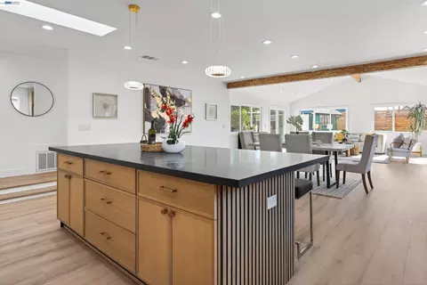 Kitchen - 36347 Colbert Pl, Newark, CA 94560 photo 4 of 9