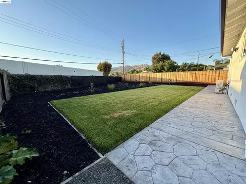 Exterior - 1323 Canton Dr, Milpitas, CA 95035 photo 10 of 12