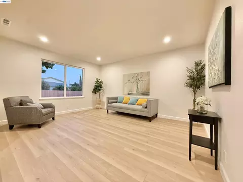 Living - 1323 Canton Dr, Milpitas, CA 95035 photo 2 of 6