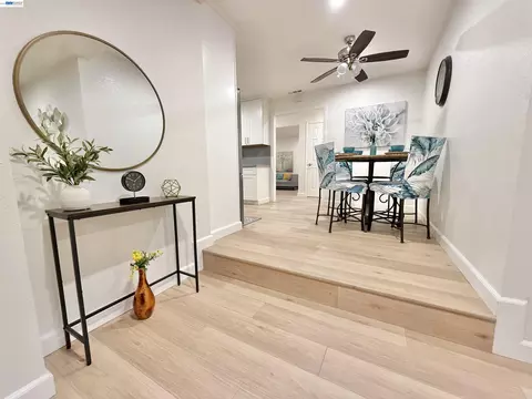 Entry Way - 1323 Canton Dr, Milpitas, CA 95035 photo 1 of 2