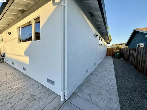 Exterior - 1323 Canton Dr, Milpitas, CA 95035 photo 11 of 12