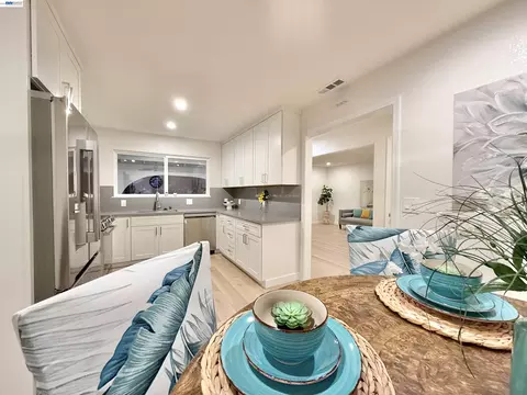 Kitchen - 1323 Canton Dr, Milpitas, CA 95035 photo 1 of 4