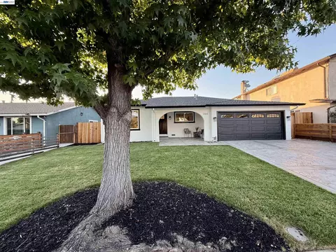Exterior - 1323 Canton Dr, Milpitas, CA 95035 photo 3 of 12