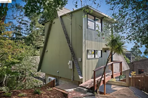 Exterior - 1357 Glendale Ave, Berkeley, CA 94708 photo 5 of 7