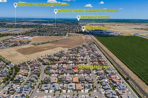 View/Area - 4634 Mckenzie Ave, Tracy, CA 95377 photo 4 of 7
