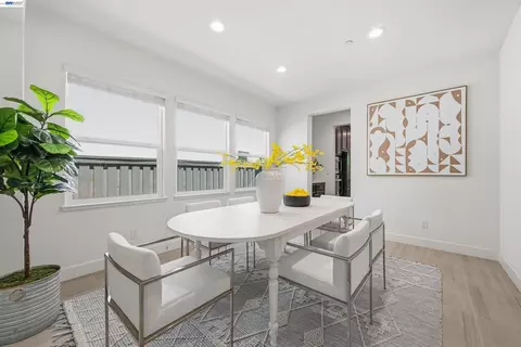 Dining - 4634 Mckenzie Ave, Tracy, CA 95377 photo 3 of 4