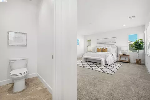 Entry Way - 4634 Mckenzie Ave, Tracy, CA 95377 photo 6 of 9
