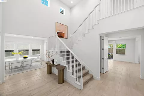 Entry Way - 4634 Mckenzie Ave, Tracy, CA 95377 photo 4 of 9