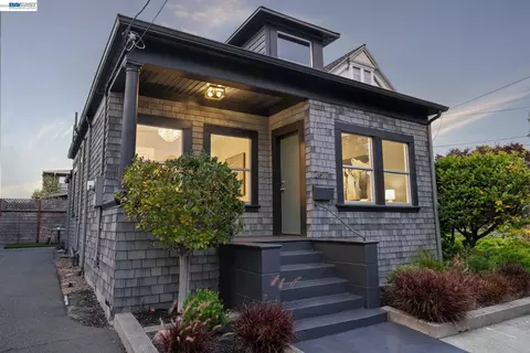 2617 Santa Clara Ave, Alameda, CA 94501