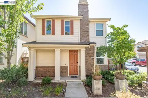 205 Stratus Cmn, Livermore, CA 94550