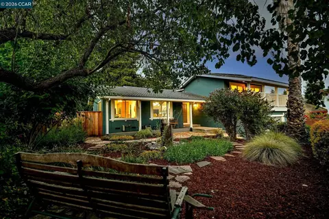 Exterior - 737 Sunflower Ct, Concord, CA 94518 photo 2 of 17