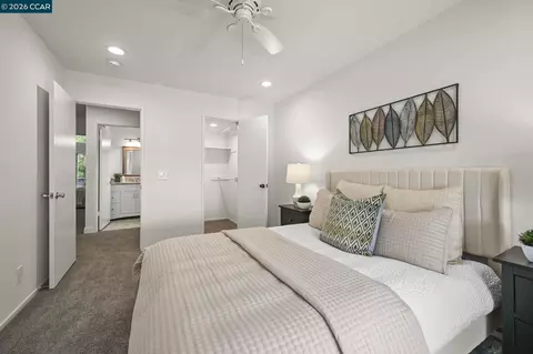 Bedroom - 737 Sunflower Ct, Concord, CA 94518 photo 2 of 4