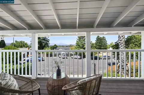 Exterior - 737 Sunflower Ct, Concord, CA 94518 photo 3 of 17