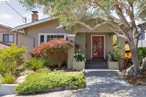 2537 Scenic Ave, Oakland, CA 94602