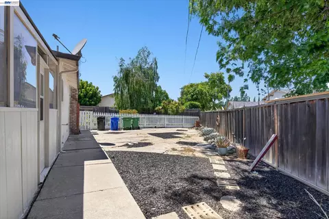 Exterior - 36740 Theta Ct, Fremont, CA 94536 photo 11 of 13