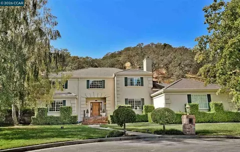 136 Lark Ct, Alamo, CA 94507