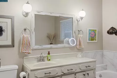 Bath - 5249 Olive Dr, Concord, CA 94521 photo 4 of 4