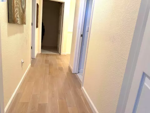 Entry Way - 1116 Cunningham St, Vallejo, CA 94590 photo 5 of 5