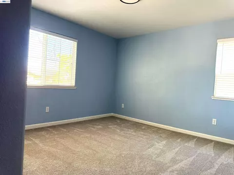 Bedroom - 1116 Cunningham St, Vallejo, CA 94590 photo 1 of 7