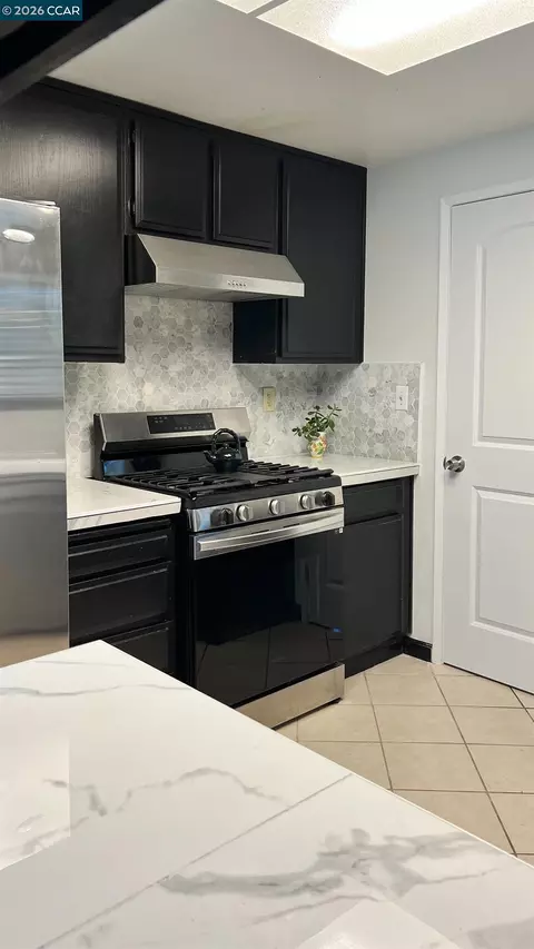 Kitchen - 150 Pico Pl, Bay Point, CA 94565 photo 1 of 6