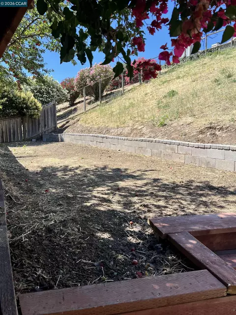 Exterior - 150 Pico Pl, Bay Point, CA 94565 photo 8 of 18
