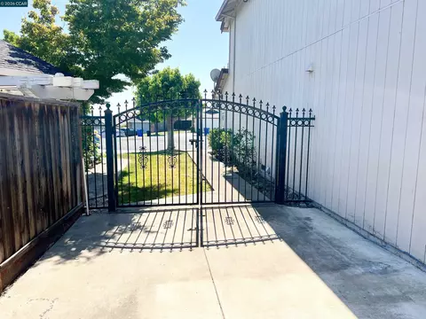 Exterior - 150 Pico Pl, Bay Point, CA 94565 photo 16 of 18