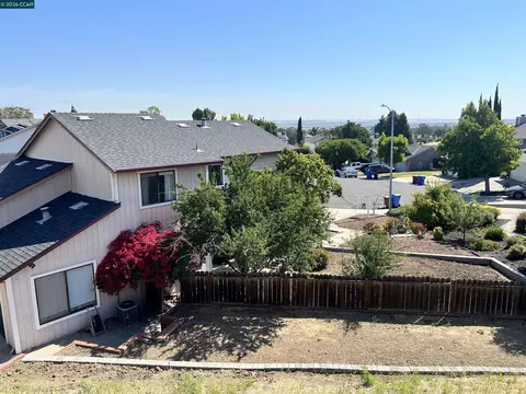 Exterior - 150 Pico Pl, Bay Point, CA 94565 photo 3 of 18