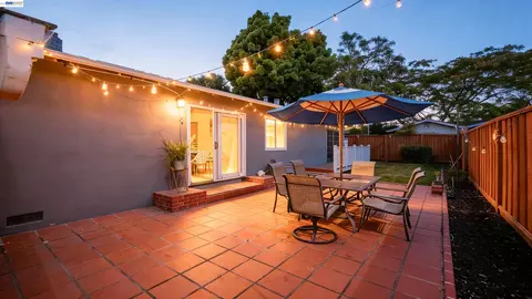 Exterior - 2333 Darwin St, Hayward, CA 94545 photo 5 of 18