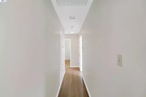 Entry Way - 2333 Darwin St, Hayward, CA 94545 photo 3 of 3