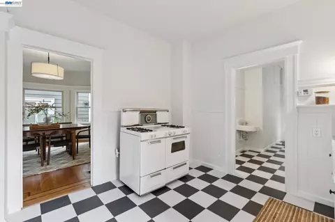 Other - 2607 Alcatraz Ave, Berkeley, CA 94705 photo 7 of 12