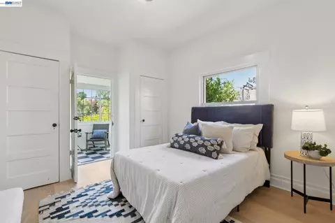 Bedroom - 2607 Alcatraz Ave, Berkeley, CA 94705 photo 7 of 8