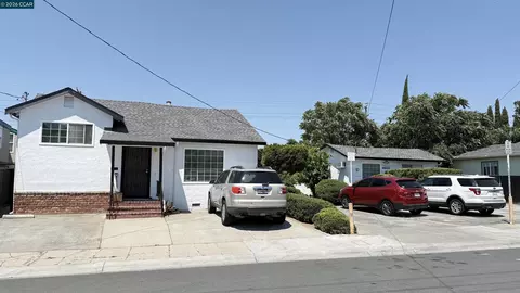 173 E 15th St, Pittsburg, CA 94565