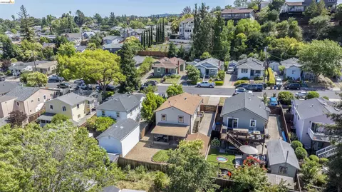View/Area - 2001 Boynton Ave, Martinez, CA 94553 photo 2 of 3
