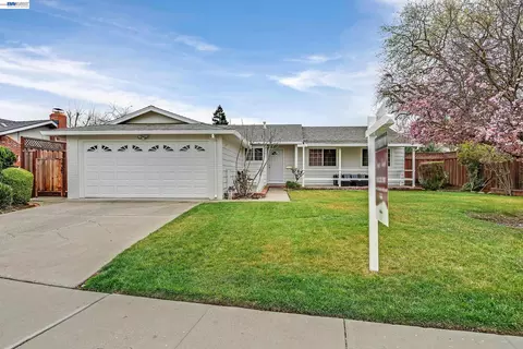 4034 Francisco St, Pleasanton, CA 94566