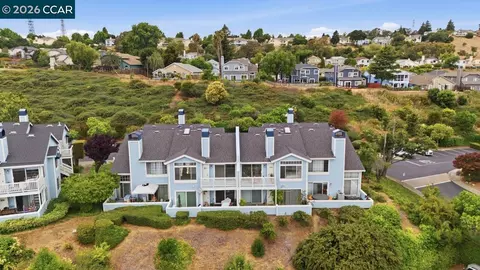 View/Area - 801 Timbercove St #4, Vallejo, CA 94591 photo 8 of 13