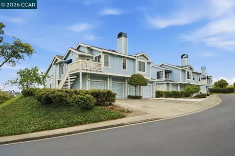 Exterior - 801 Timbercove St #4, Vallejo, CA 94591 photo 6 of 9